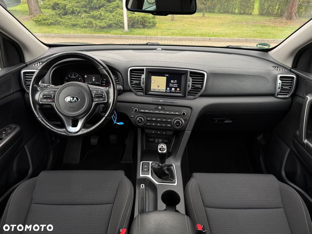 Kia Sportage 1.6 GDI 2WD Dream-Team Edition - 36