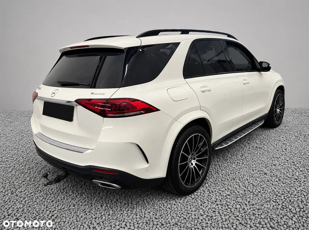 Mercedes-Benz GLE 350 e 4-Matic - 4