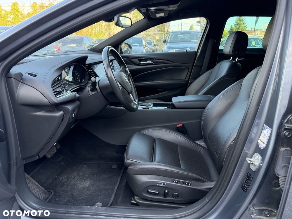 Opel Insignia - 20