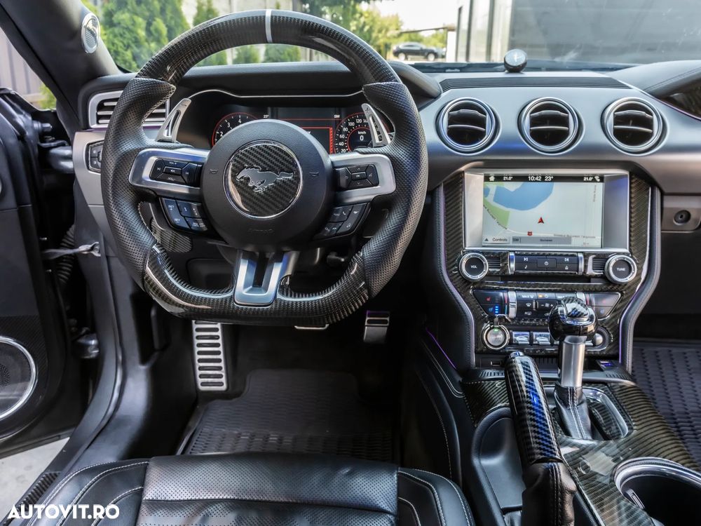 Ford Mustang - 18