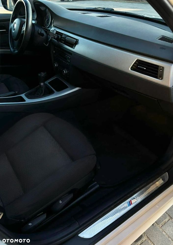BMW Seria 3 330d - 7