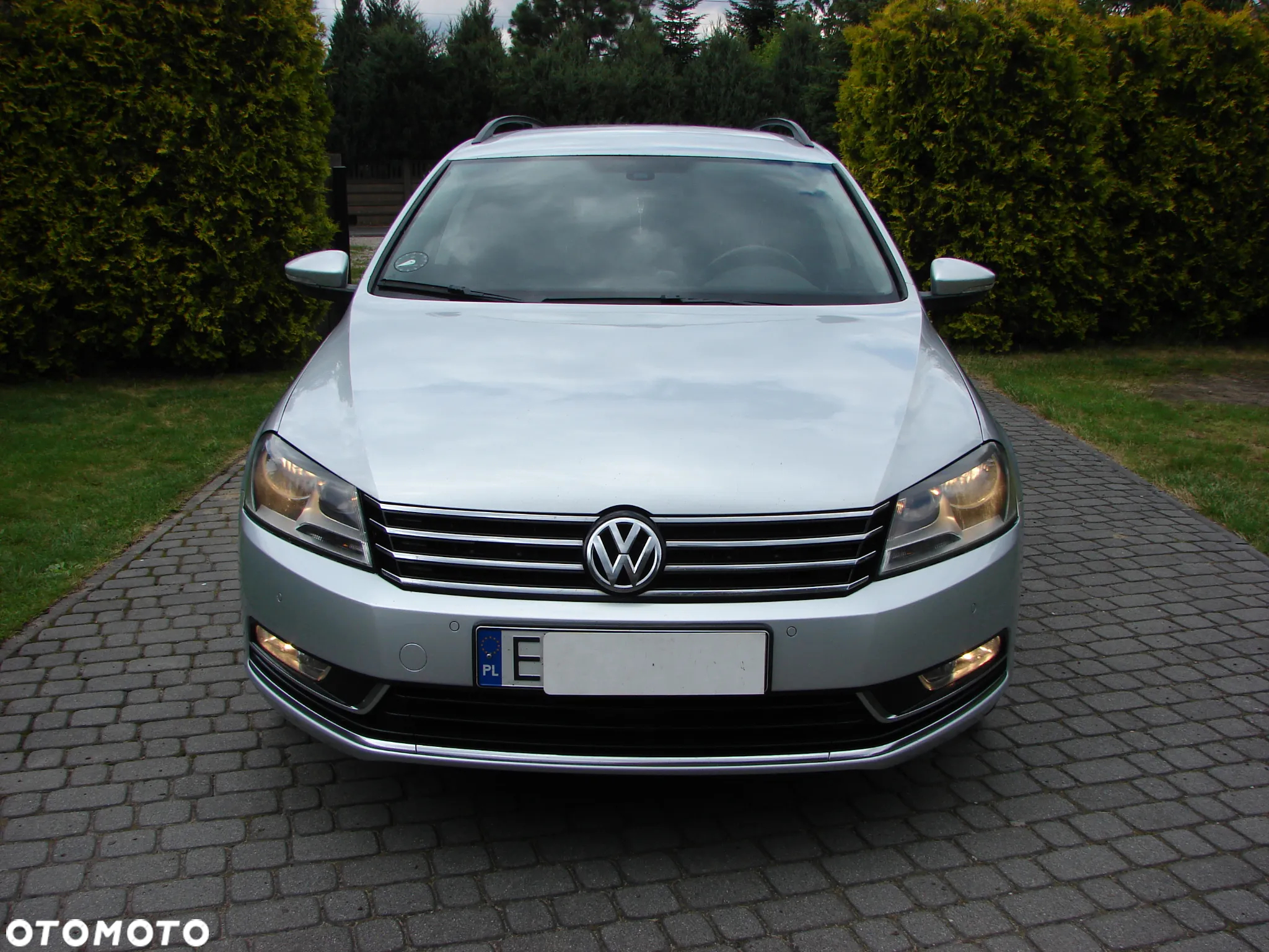 Volkswagen Passat - 13
