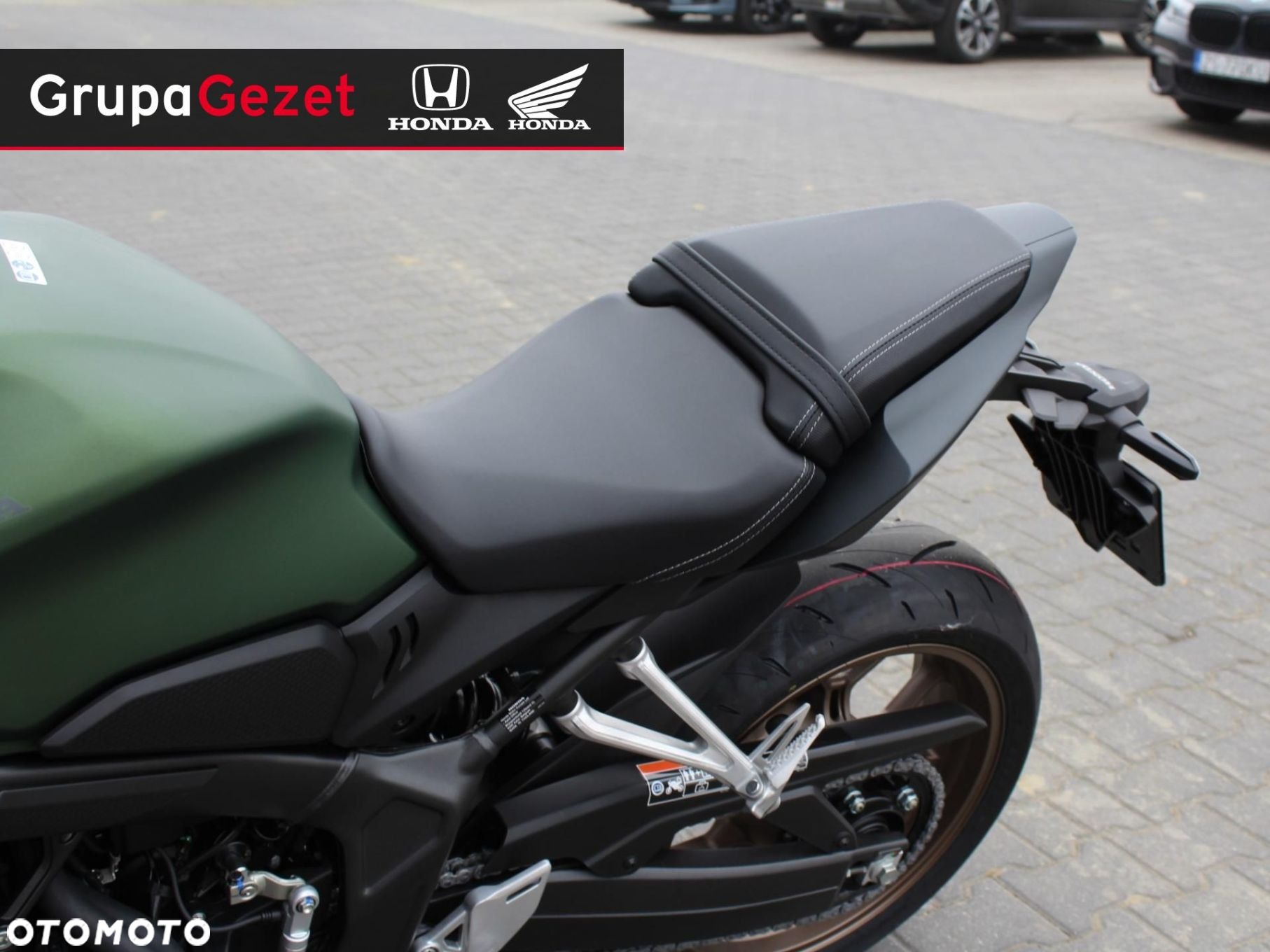 Honda CB - 8