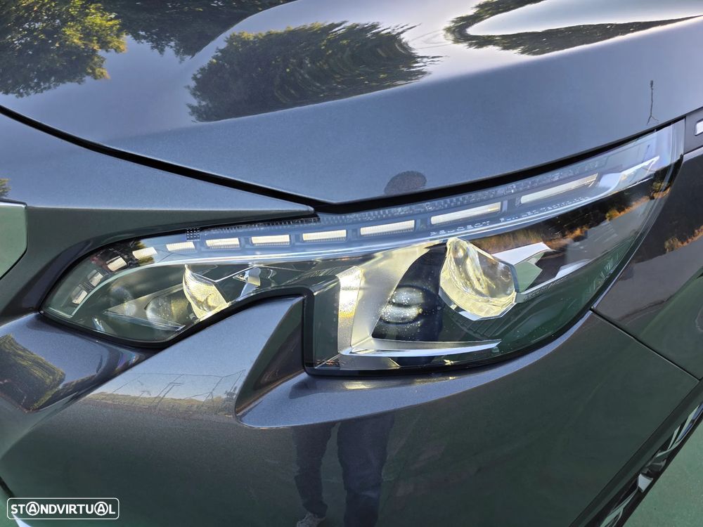 Peugeot 3008 1.6 Hybrid GT Pack e-EAT8 - 37
