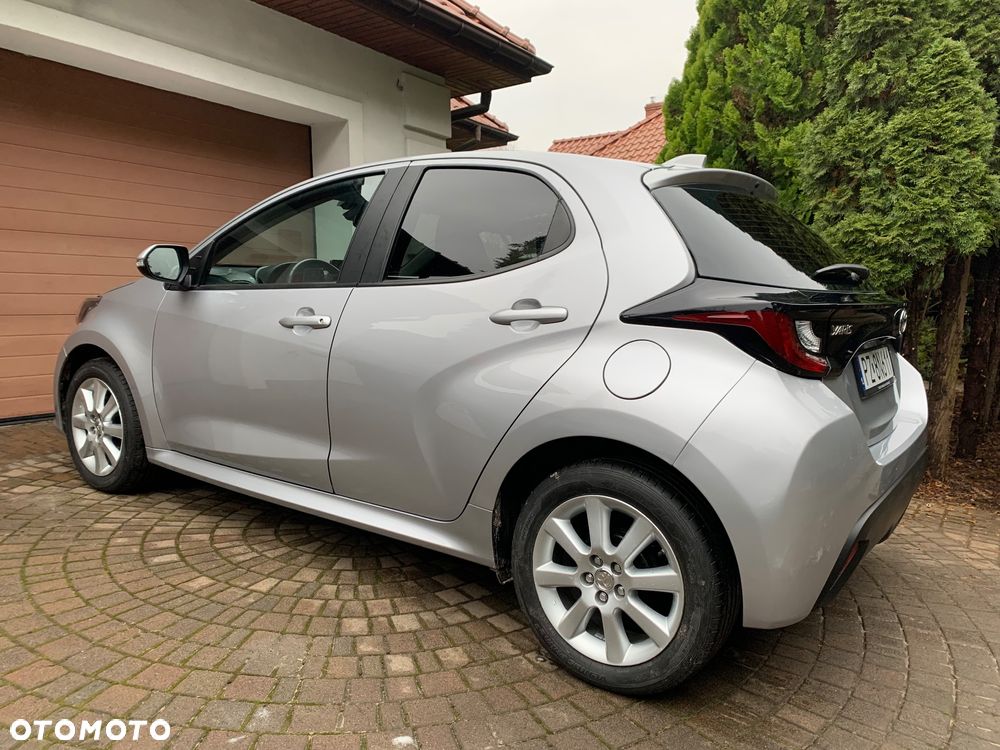 Toyota Yaris 1.5 Comfort - 26