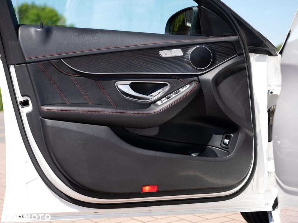 Mercedes-Benz Klasa C 450 AMG 4Matic 7G-TRONIC - 17