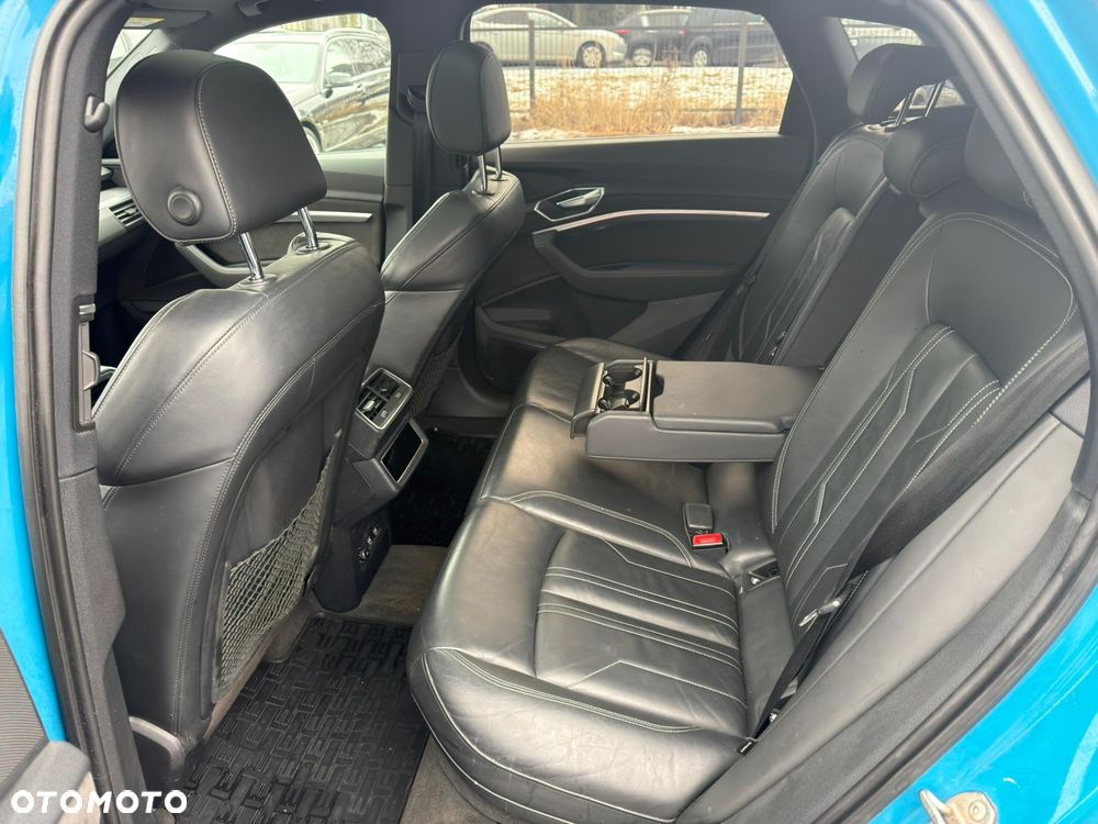 Audi e-tron 55 Quattro - 12