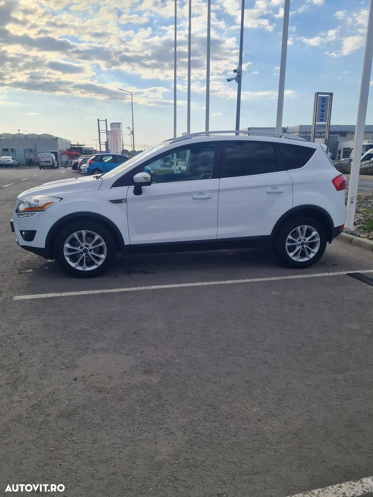 Ford Kuga - 4