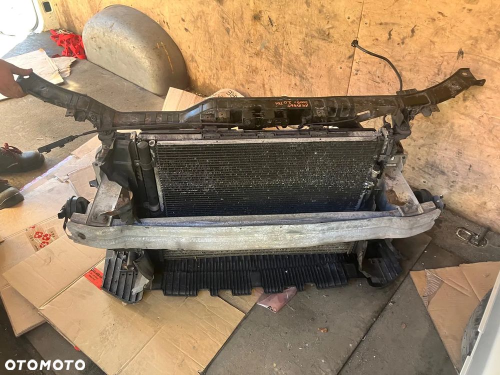PAS PRZEDNI KOMPLETNY AUDI A4 B8 2.0 TDI PRZED LIFT - 1