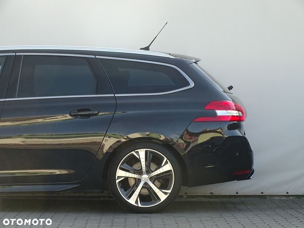 Peugeot 308 - 3