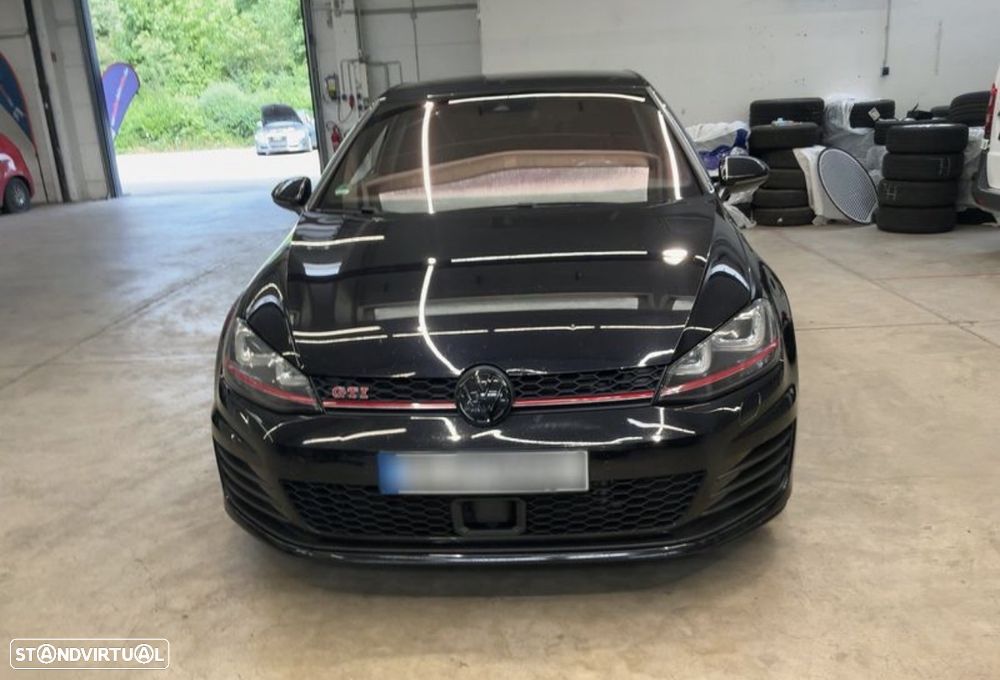 VW Golf 2.0 TSi GTi DSG Performance - 2