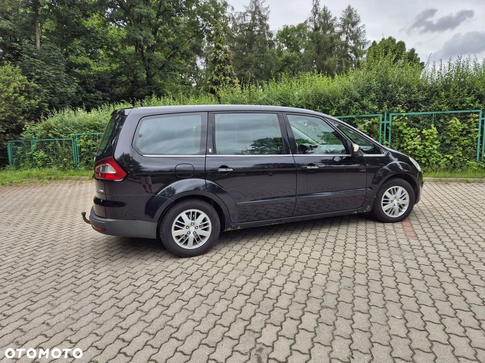 Ford Galaxy 2.0 TDCi Ghia - 27
