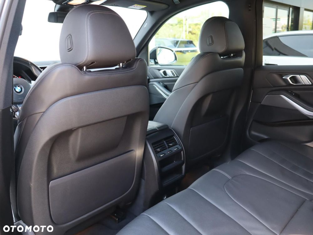 BMW X5 - 16