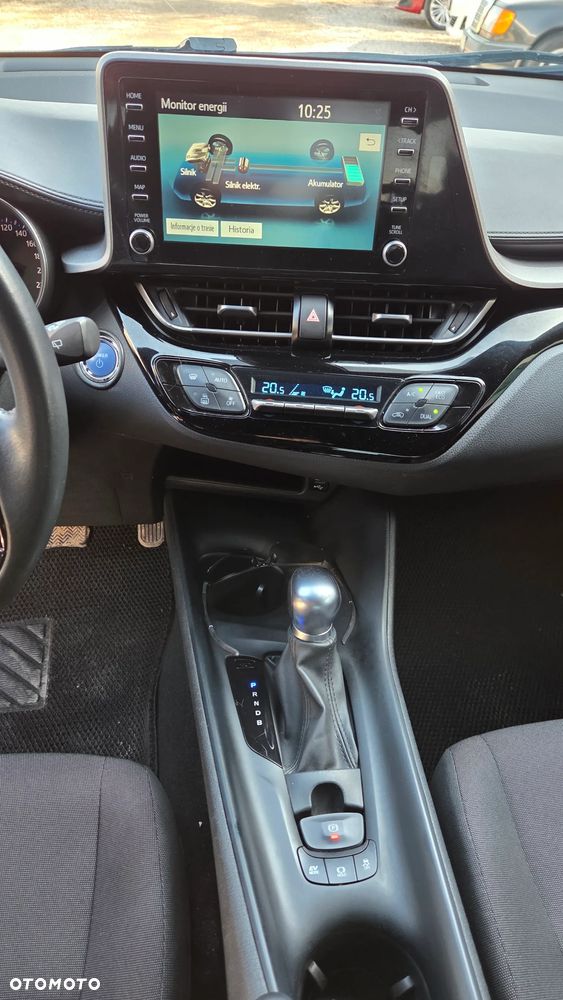 Toyota C-HR Business-Edition - 13