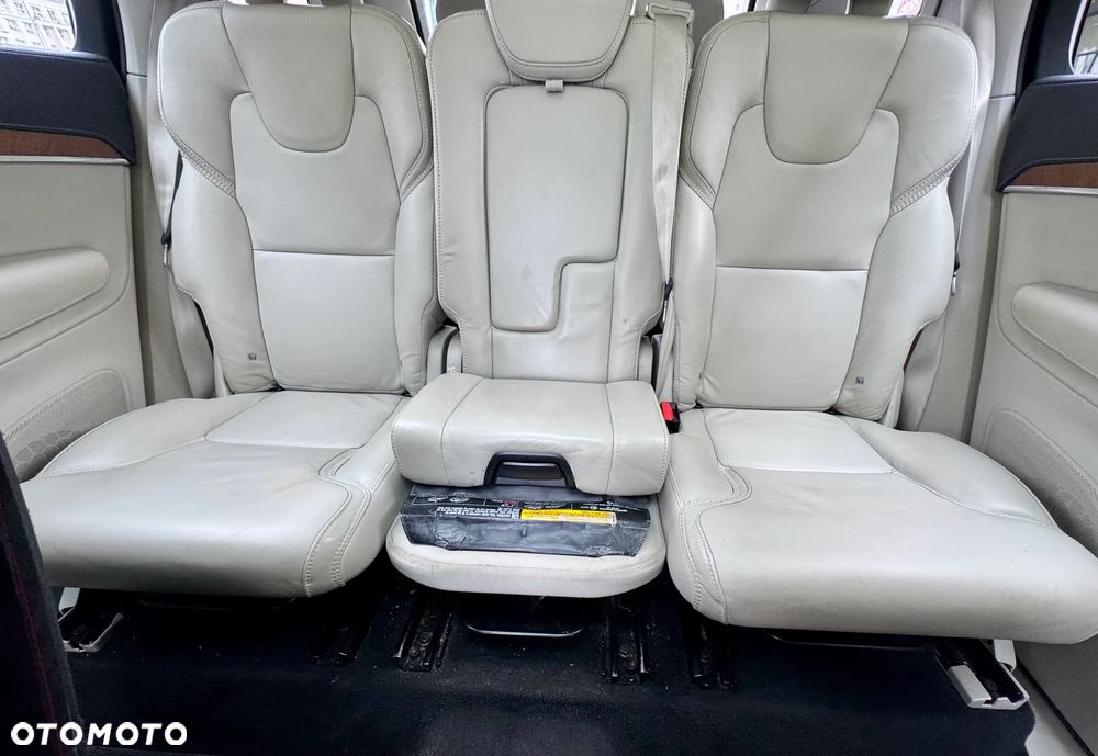 Volvo XC 90 B5 D AWD Inscription 7os - 25
