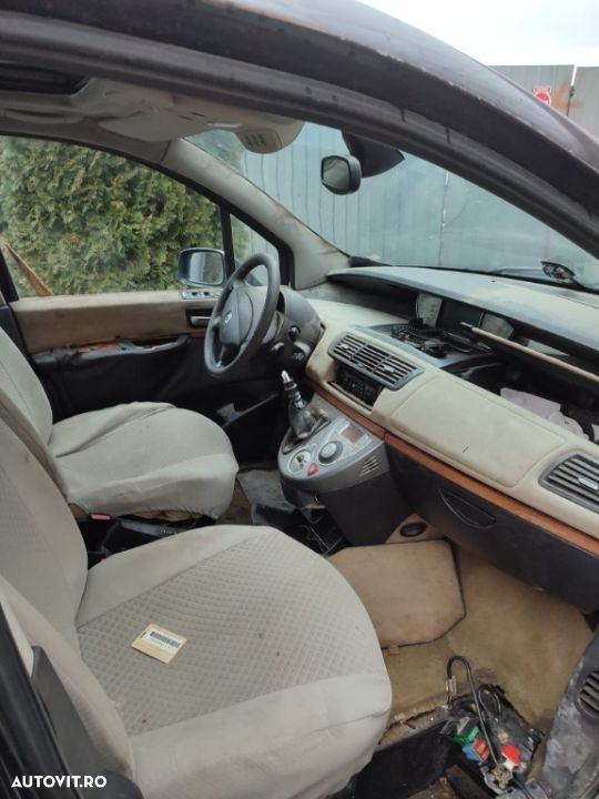 Pompa motorina rezervor pompa inalte carcasa filtru aer  Lancia Phedra motor 2.2 jtd dezmembrari - 5