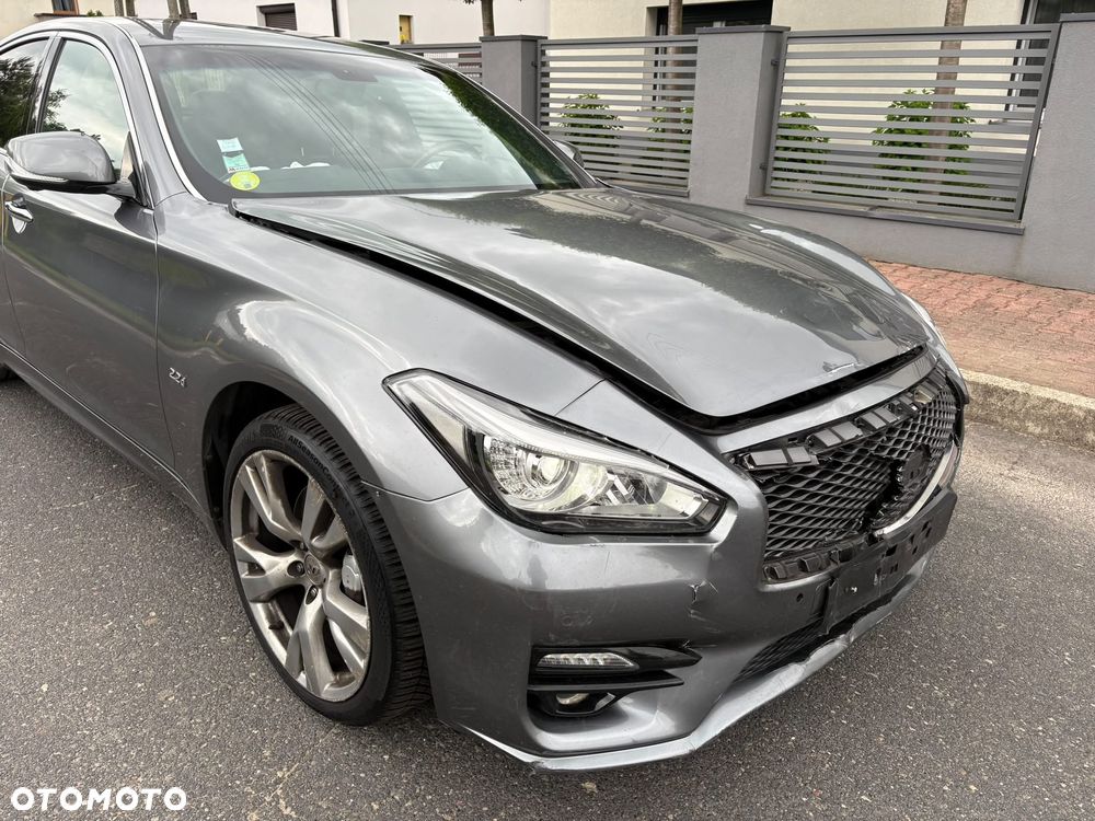 Infiniti Q70 2.2d Premium Executive - 30