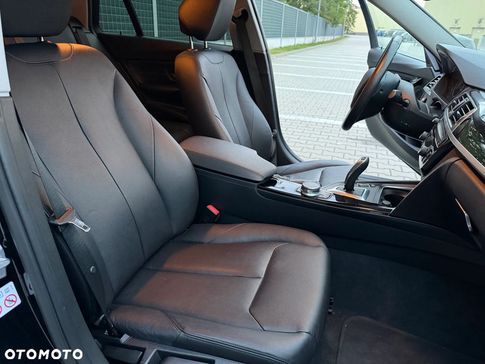 BMW Seria 3 320d Advantage - 25