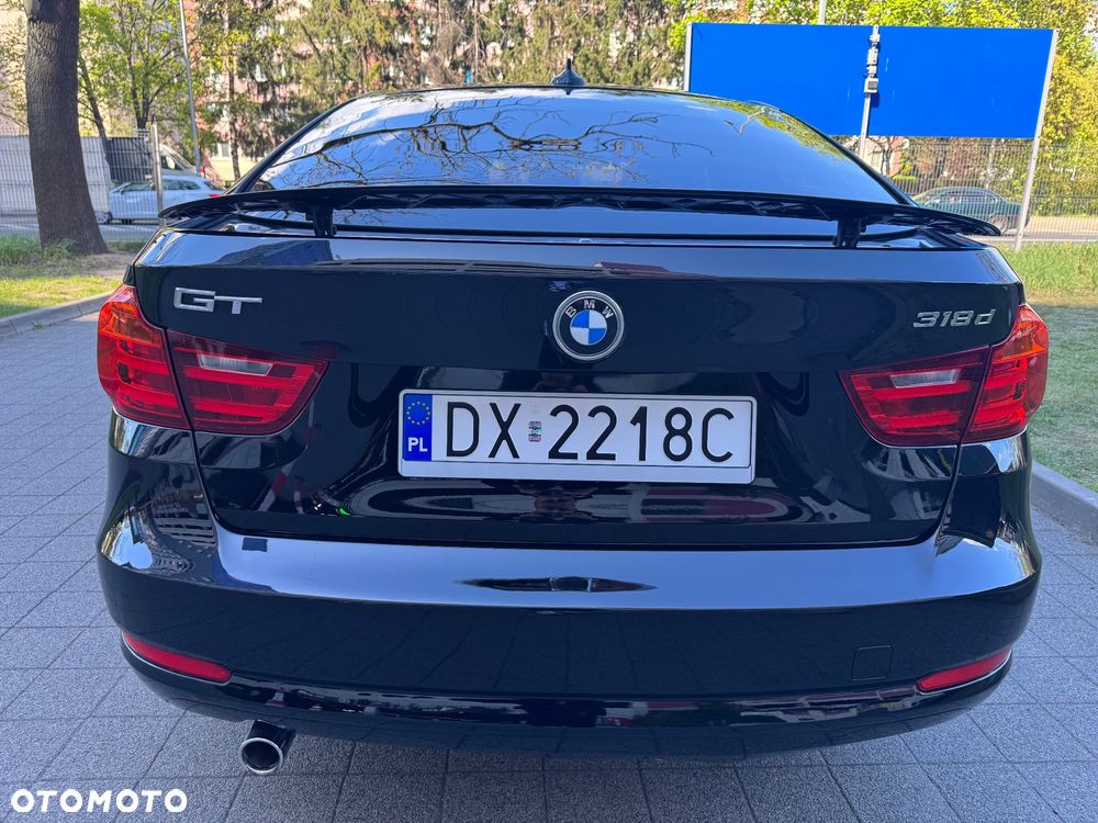 BMW 3GT 318d - 12