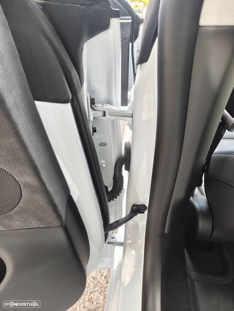 Tesla Model 3 Long Range Tração Integral Premium - 25