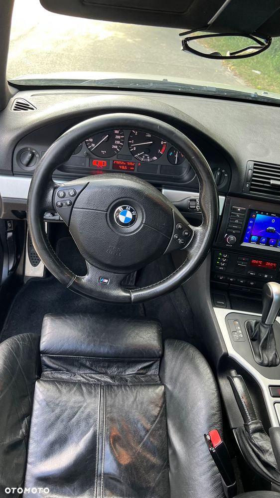 BMW Seria 5 - 11