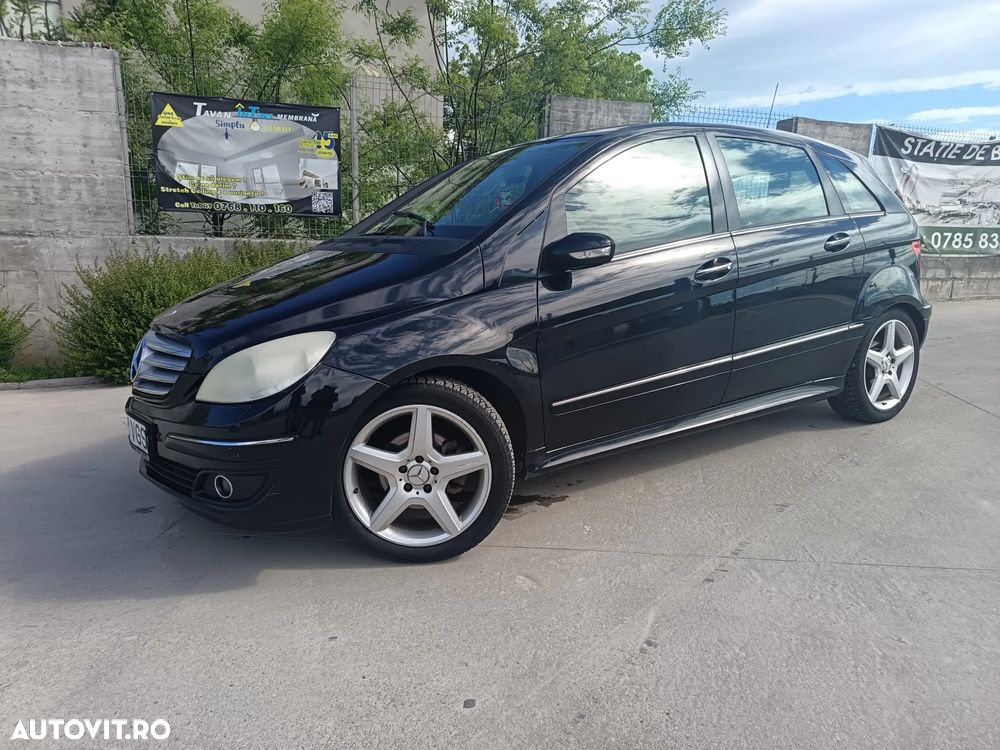 Mercedes-Benz B 200 Standard - 12