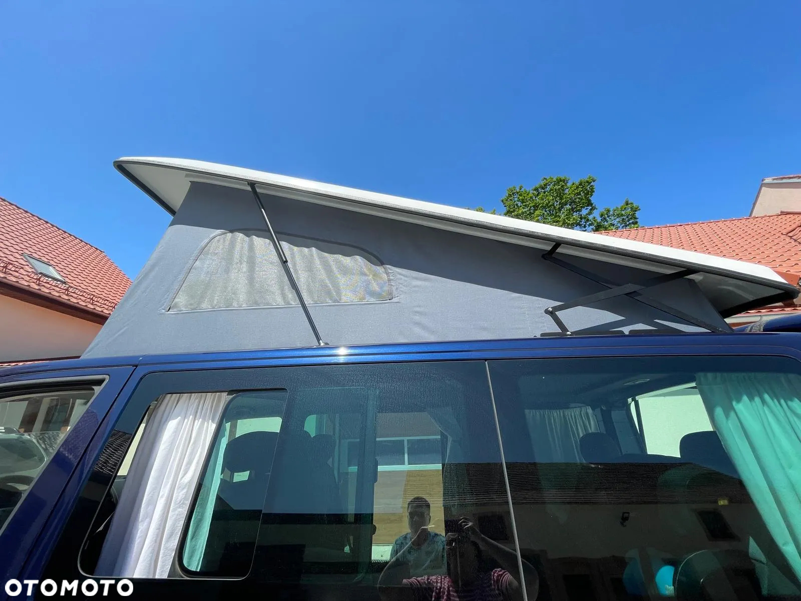 Volkswagen Multivan - 15