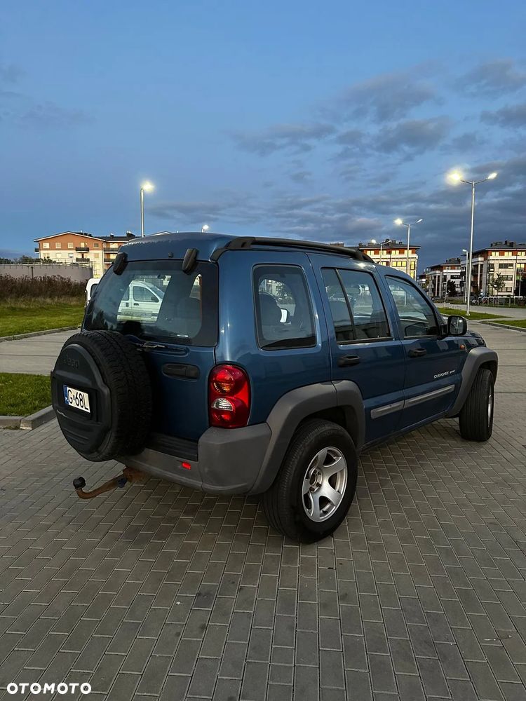 Jeep Liberty 2.4 4x4 - 10