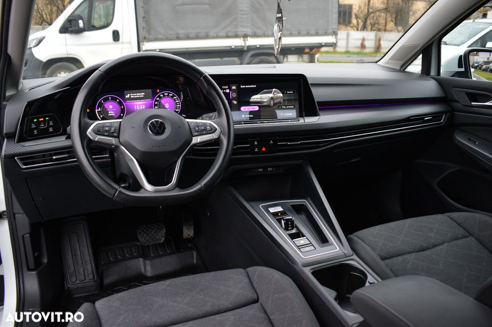 Volkswagen Golf - 13
