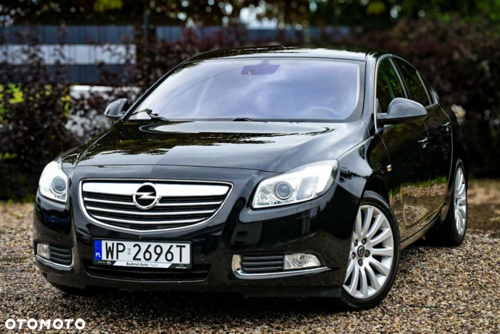 Opel Insignia 2.0 T Cosmo 4x4 - 1