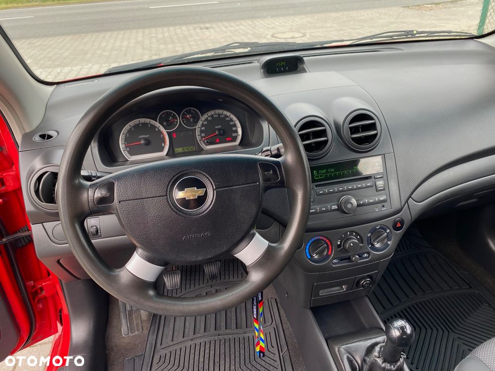 Chevrolet Aveo - 20