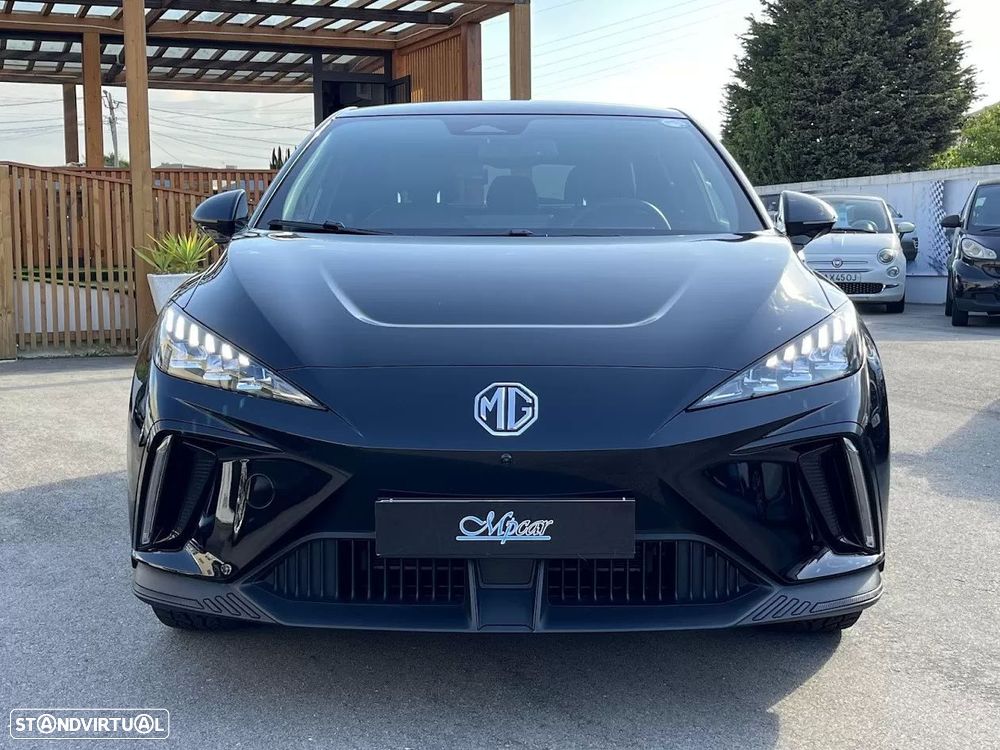 MG MG4 64 kWh Luxury - 2
