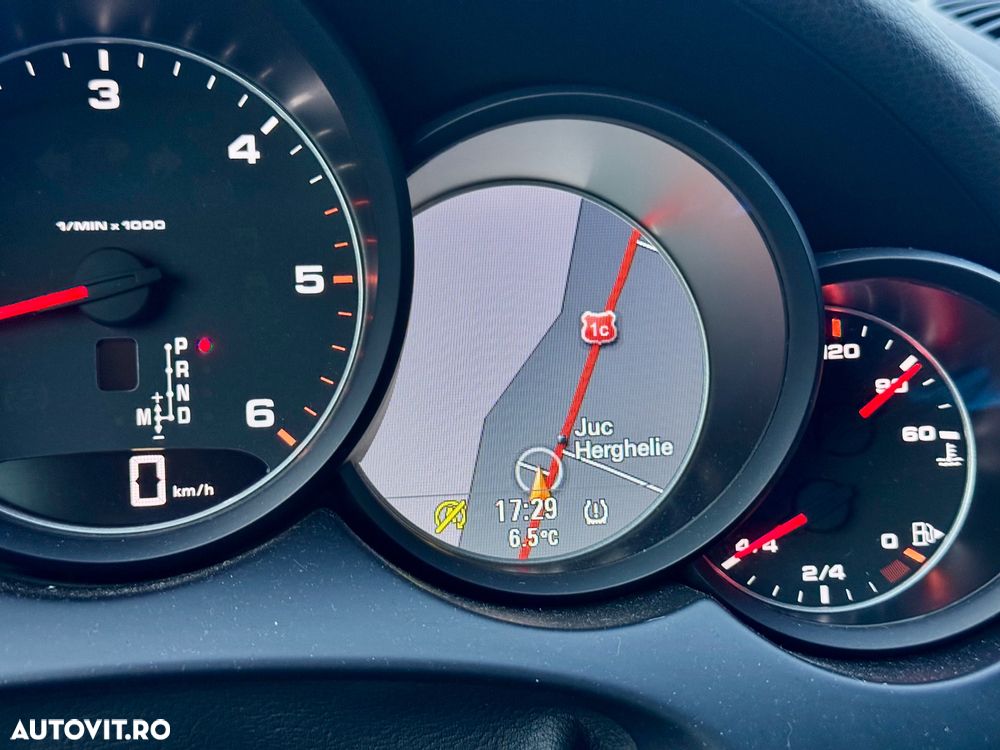 Porsche Cayenne Diesel Platinum Edition - 14