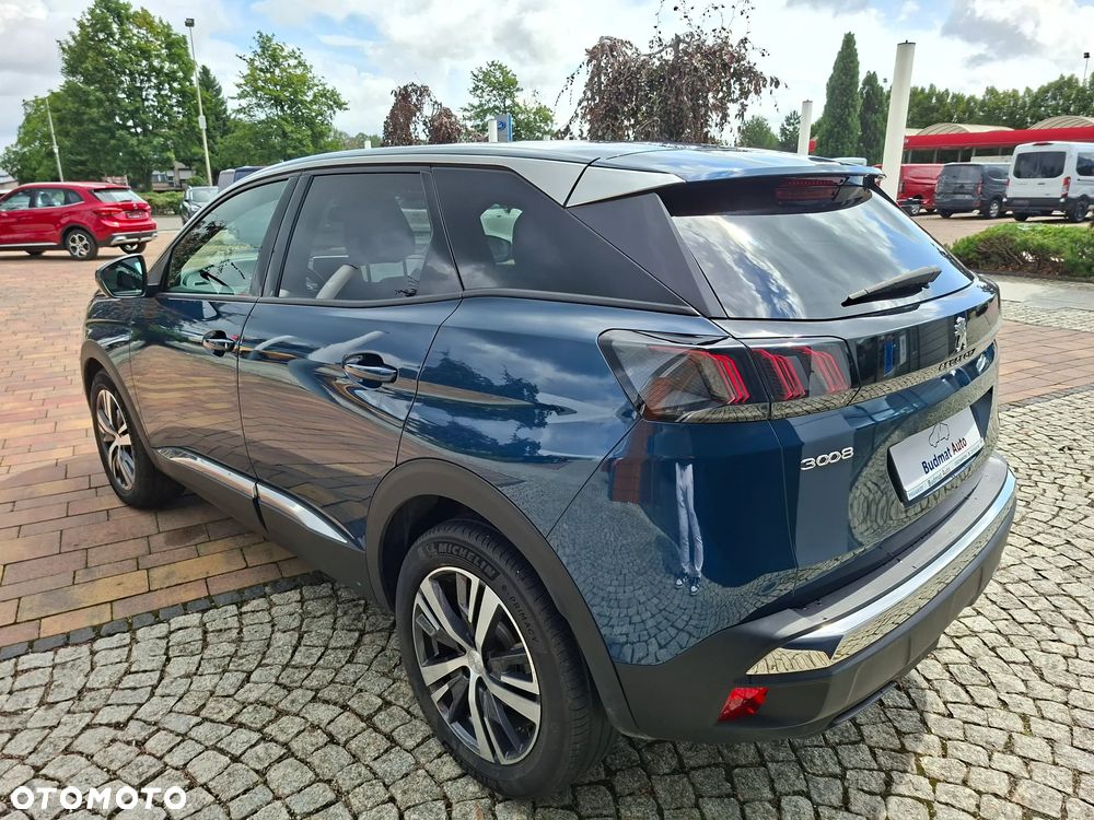 Peugeot 3008 1.2 PureTech Allure S&S EAT8 - 8