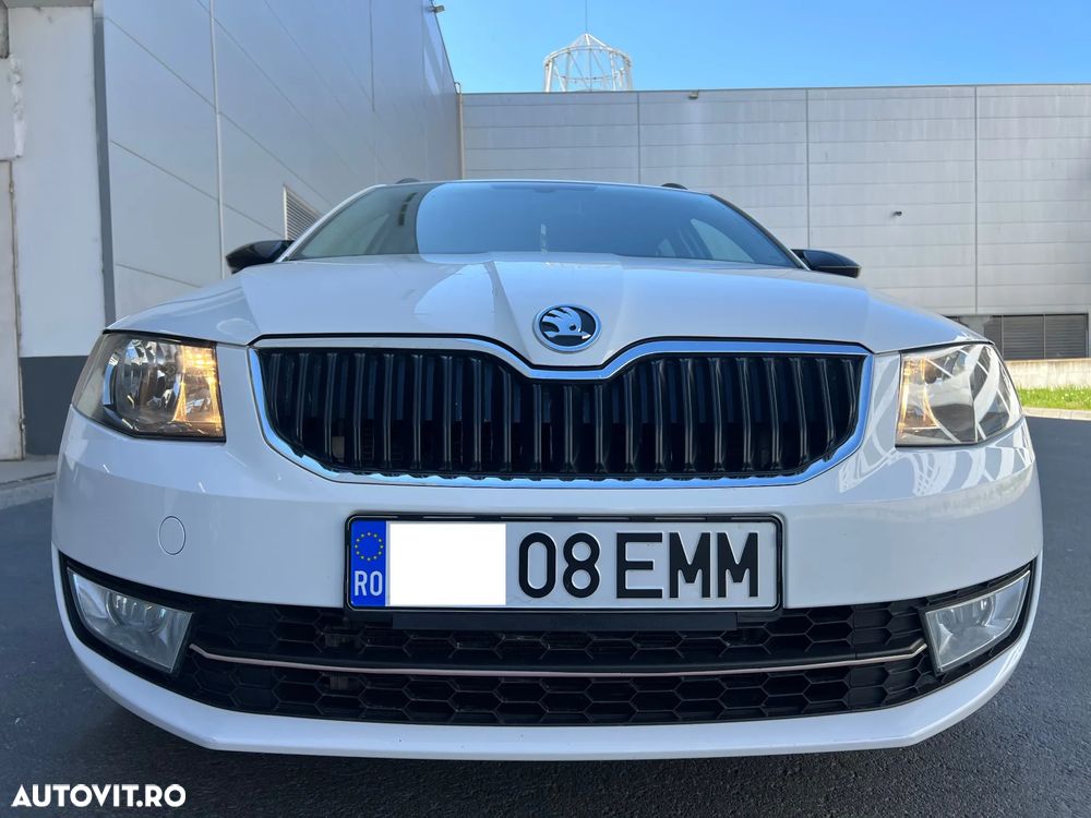 Skoda Octavia 2.0 TDI ELEGANCE DSG - 1