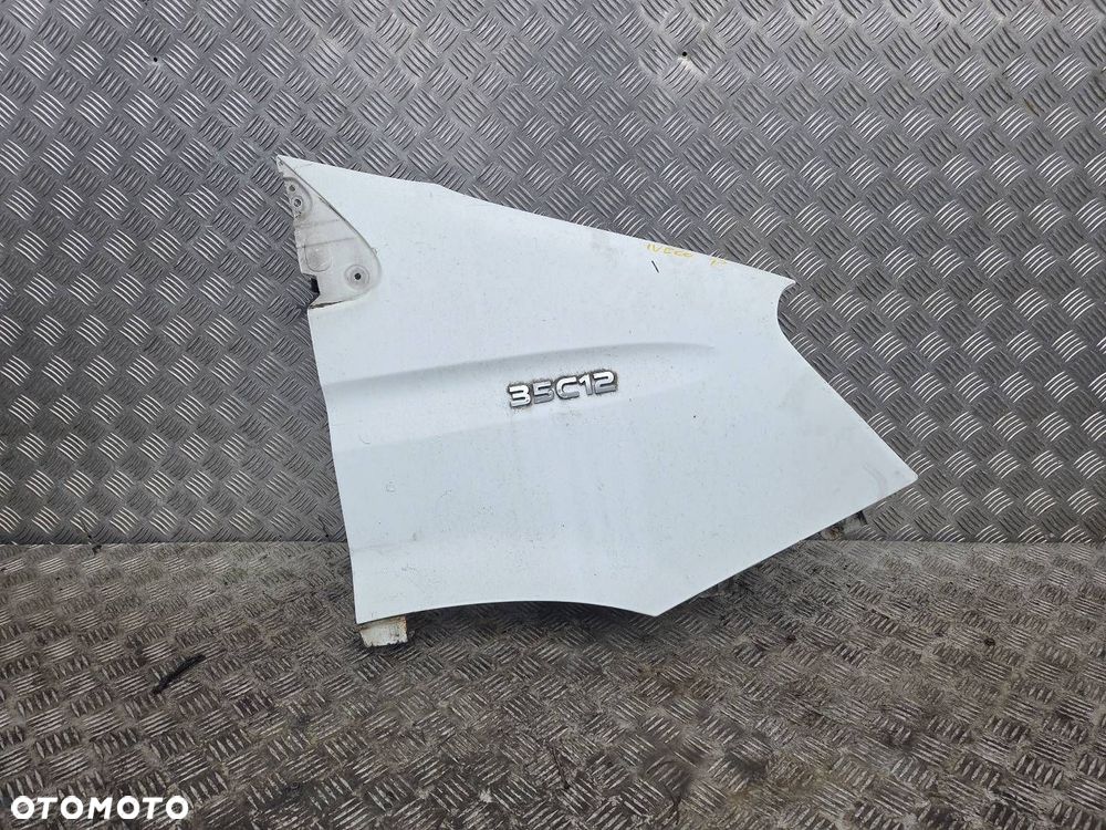 BŁOTNIK PRAWY PRZEDNI IVECO DAILLY 4 35C12 - 1