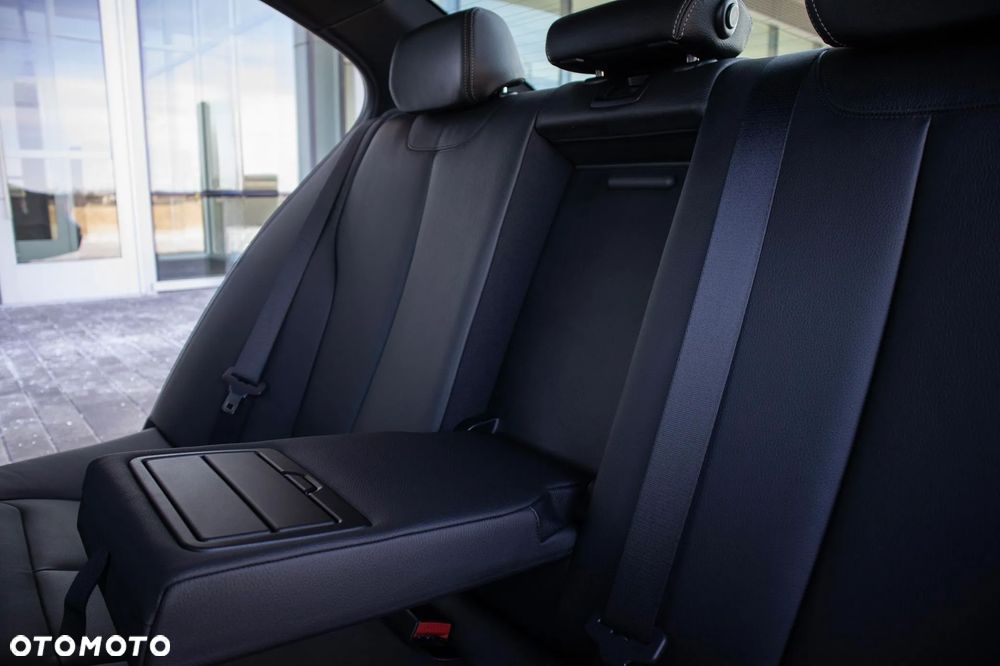 BMW Seria 3 - 16