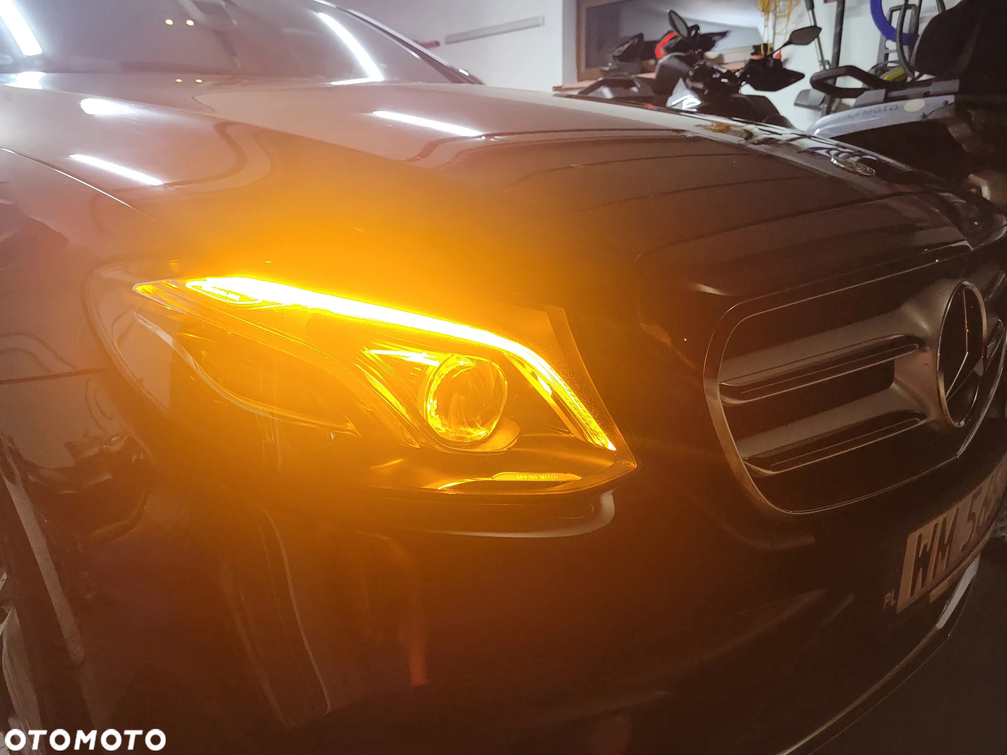 Mercedes-Benz Klasa E 220 d 4-Matic 9G-TRONIC - 20