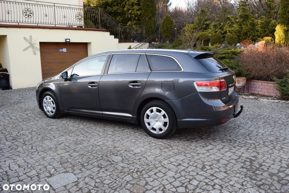 Toyota Avensis 2.0 D-4D Business Edition - 3