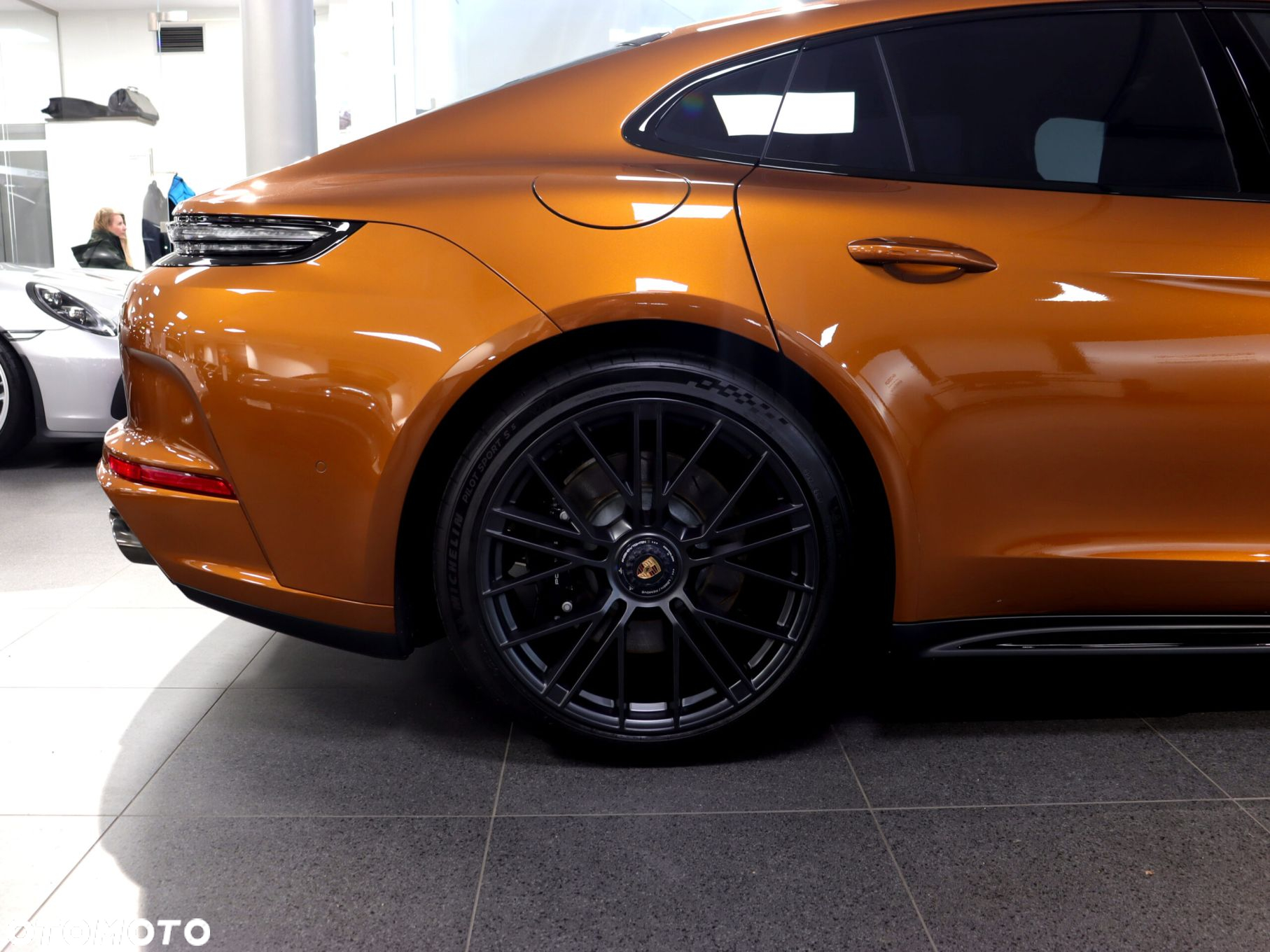 Porsche Panamera - 12