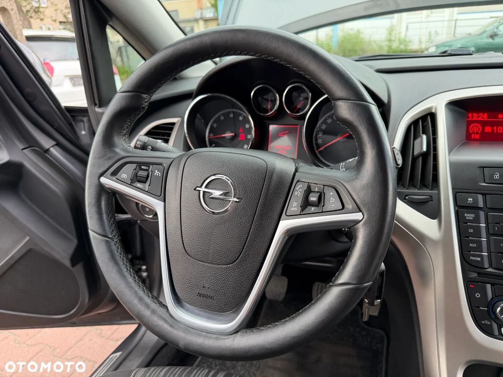 Opel Astra 1.4 Turbo Active - 26