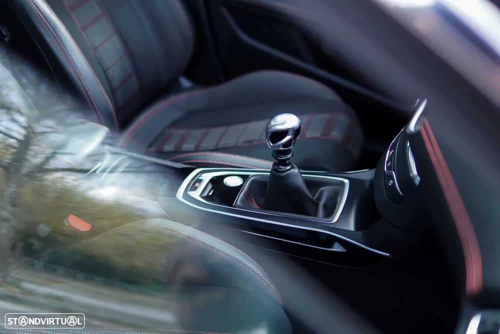 Peugeot 308 PureTech 130 GPF Stop & Start GT Pack - 26