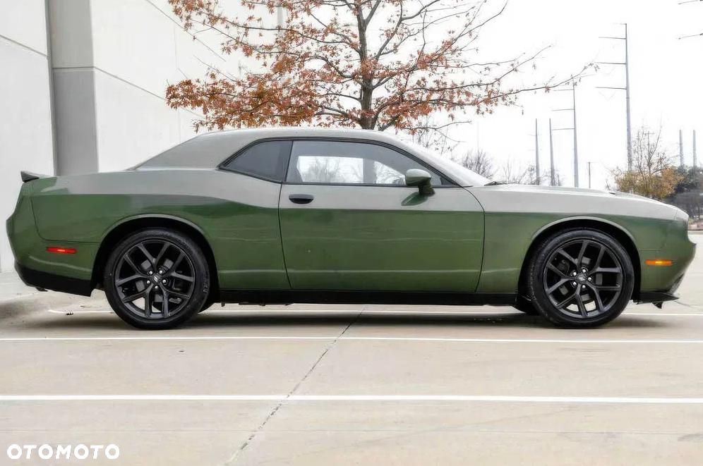 Dodge Challenger 5.7 R/T - 3