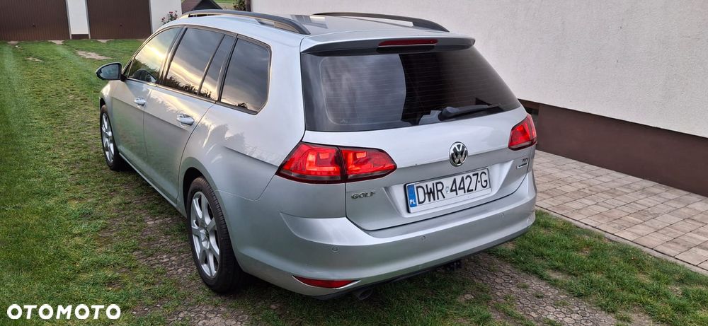 Volkswagen Golf - 8