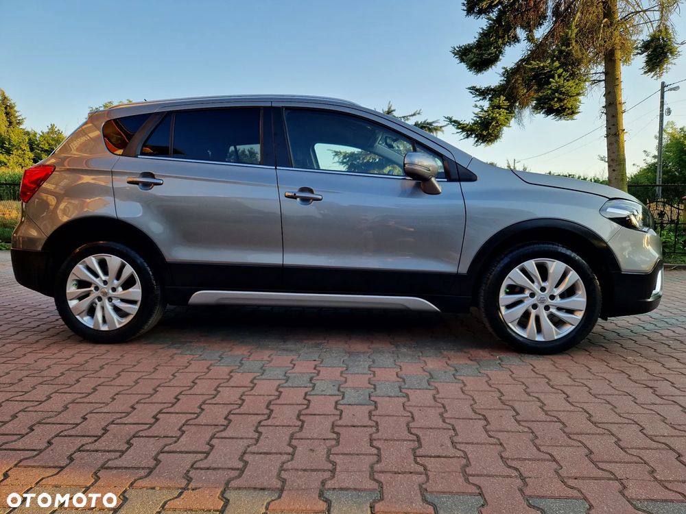 Suzuki SX4 S-Cross 1.4 T Elegance 4WD - 10