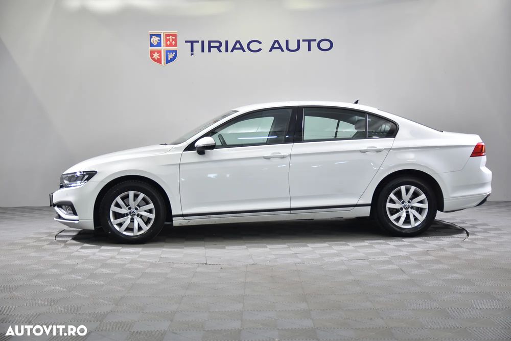 Volkswagen Passat - 3