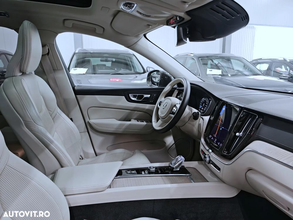 Volvo XC 60 Recharge T8 Twin Engine eAWD Inscription - 6