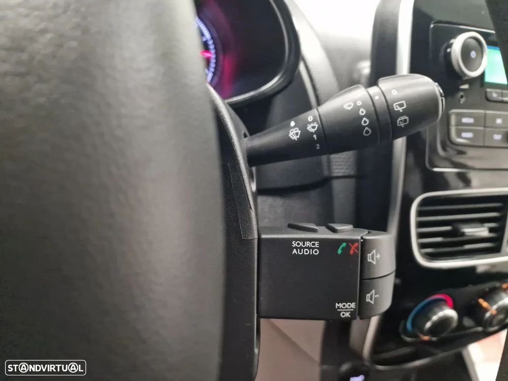 Renault Clio - 57