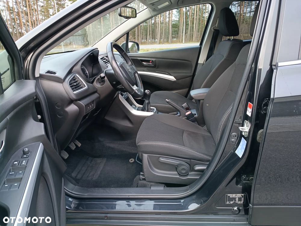 Suzuki S-Cross - 5