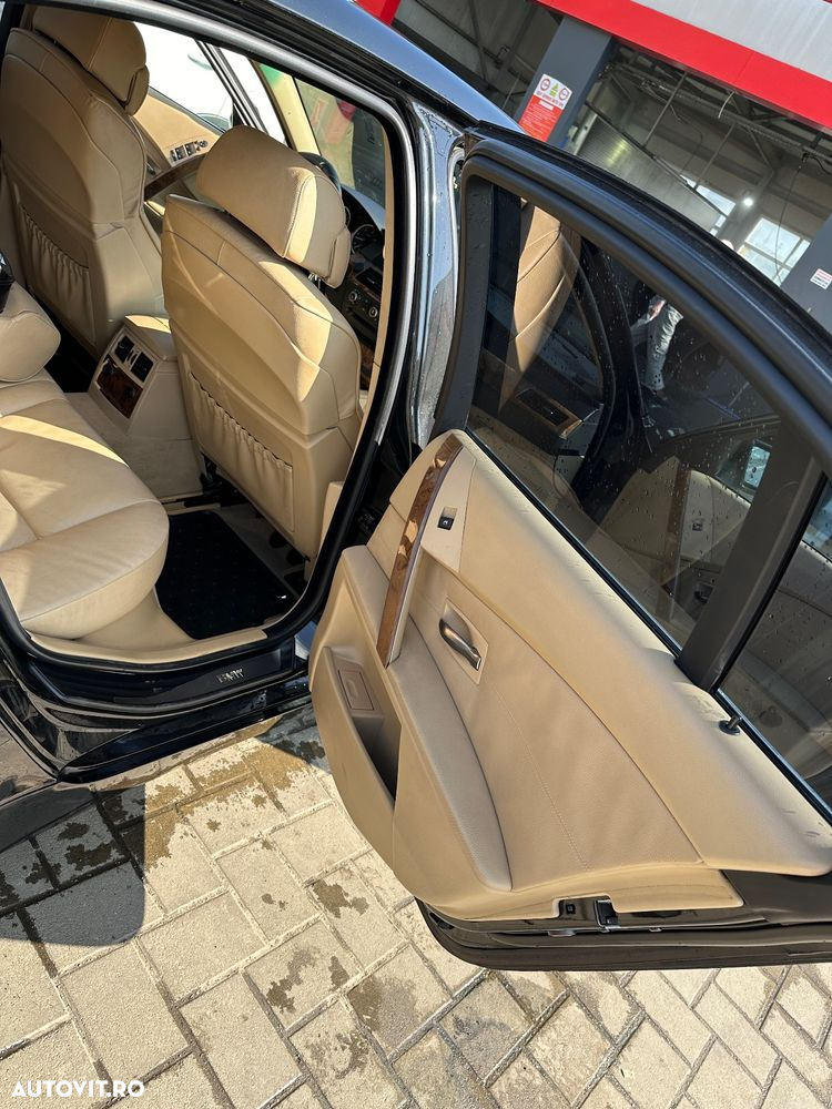 BMW Seria 5 - 11